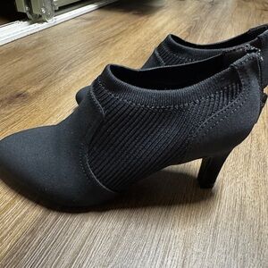 Life Stride Black Ankle Booties